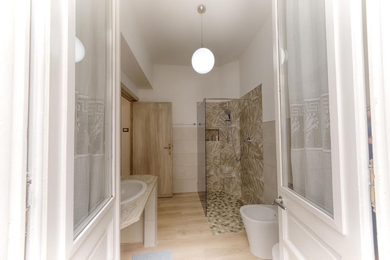 Cozy Guest House Downtown Ольбия Экстерьер фото