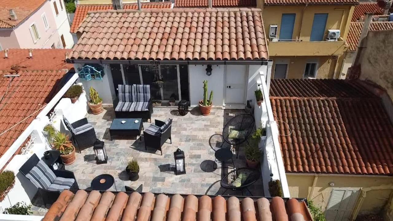Cozy Guest House Downtown Ольбия Экстерьер фото